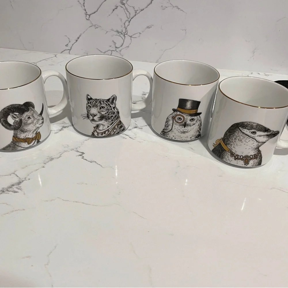 WEST ELM Gilded Dapper Animal Complete Mug Set of (4)